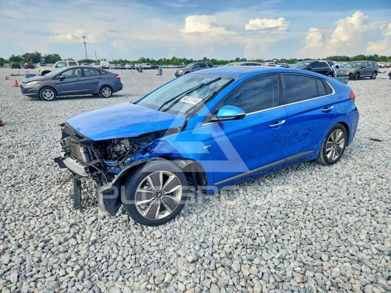 2017 Hyundai Ioniq photo