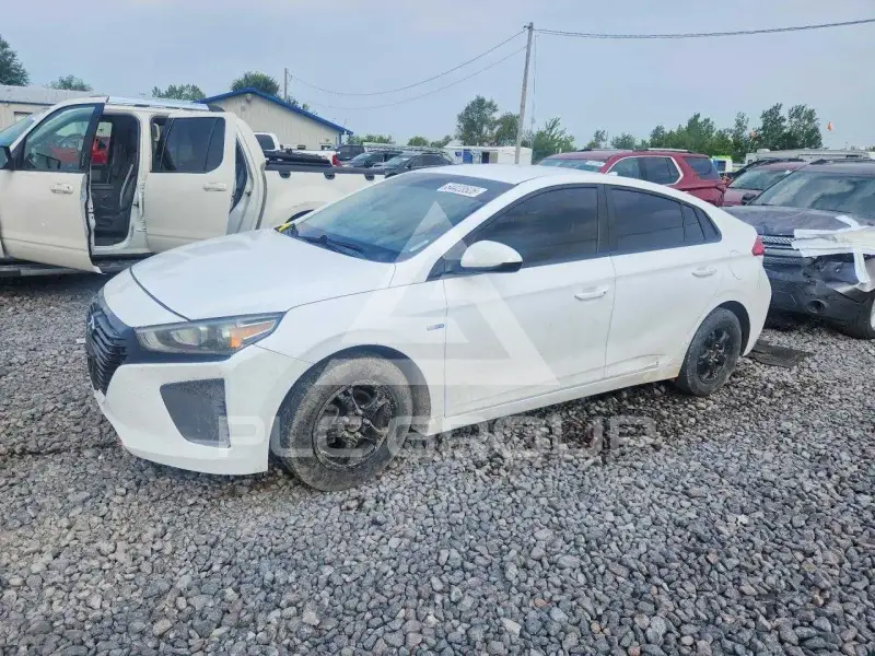 2017 Hyundai Ioniq photo