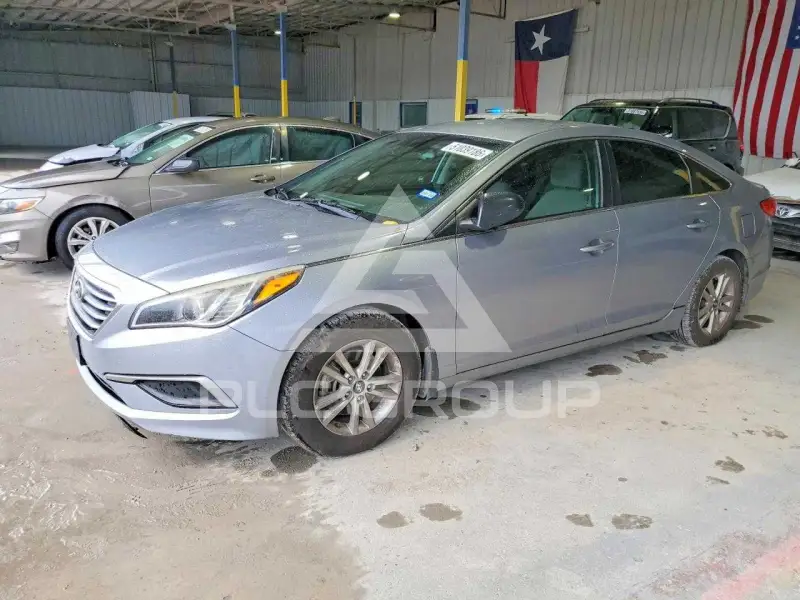 2017 Hyundai Sonata photo
