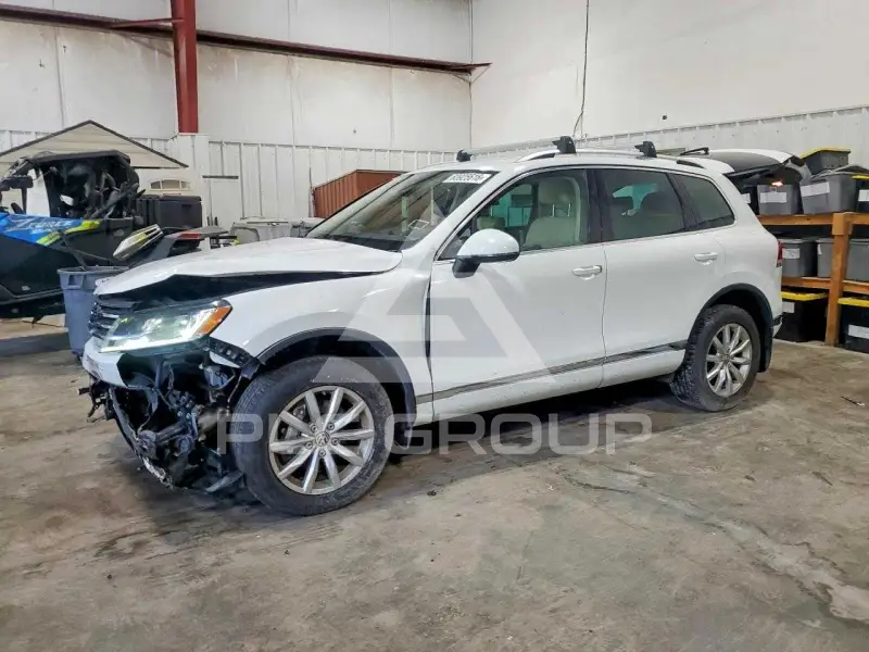 2017 Volkswagen Touareg фото