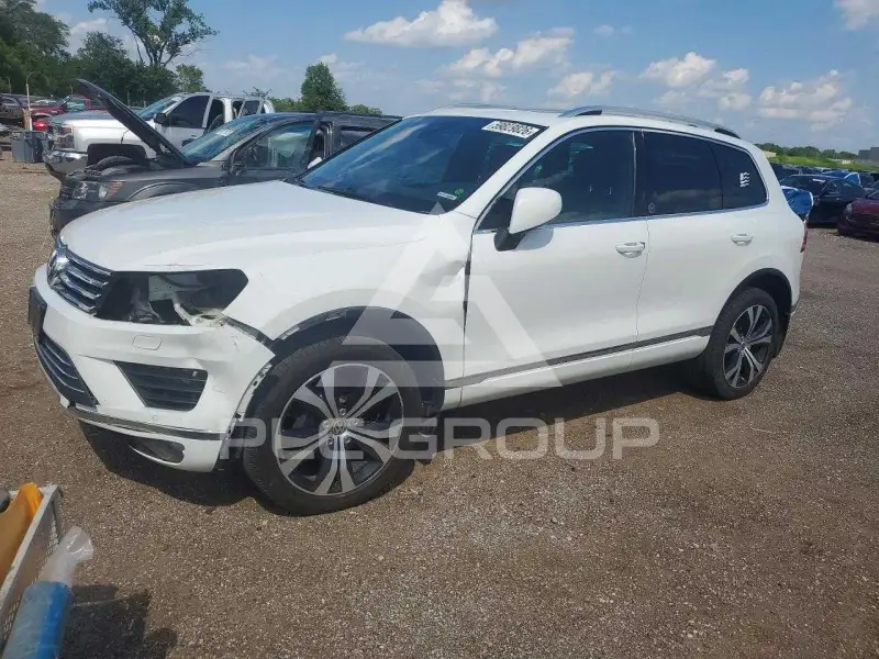 2017 Volkswagen Touareg фото
