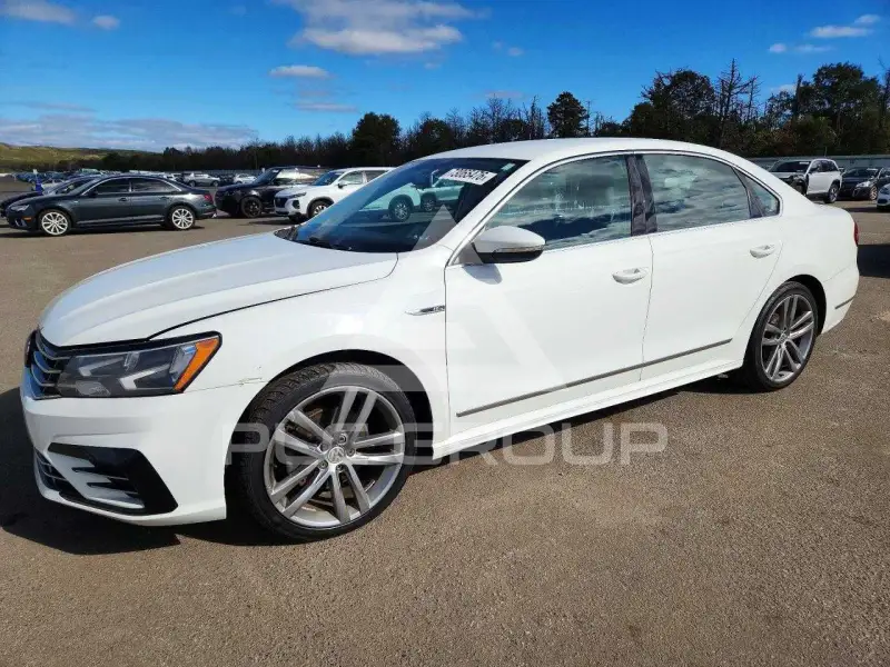 2017 Volkswagen Passat фото