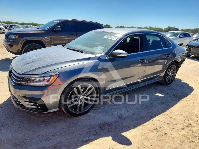 2017 Volkswagen Passat фото