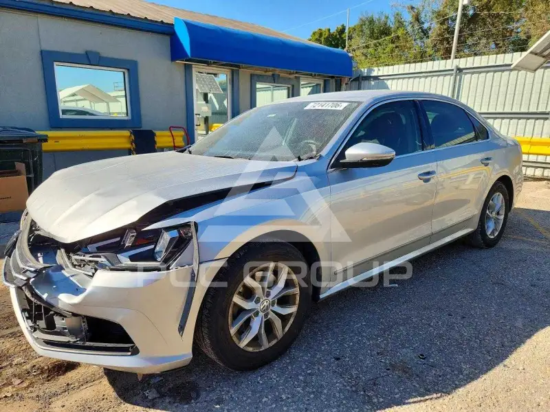2017 Volkswagen Passat photo