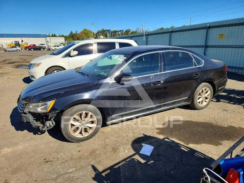 2017 Volkswagen Passat photo