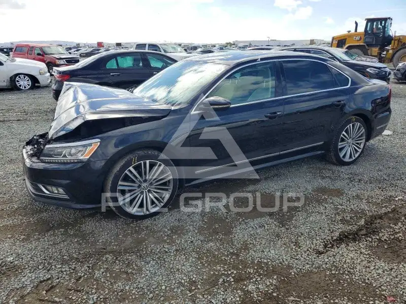 2017 Volkswagen Passat photo