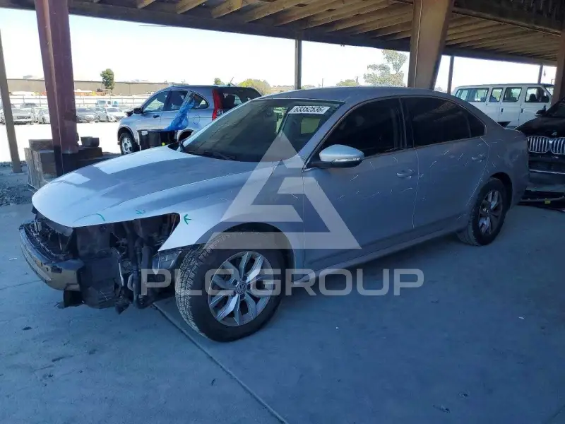 2017 Volkswagen Passat фото