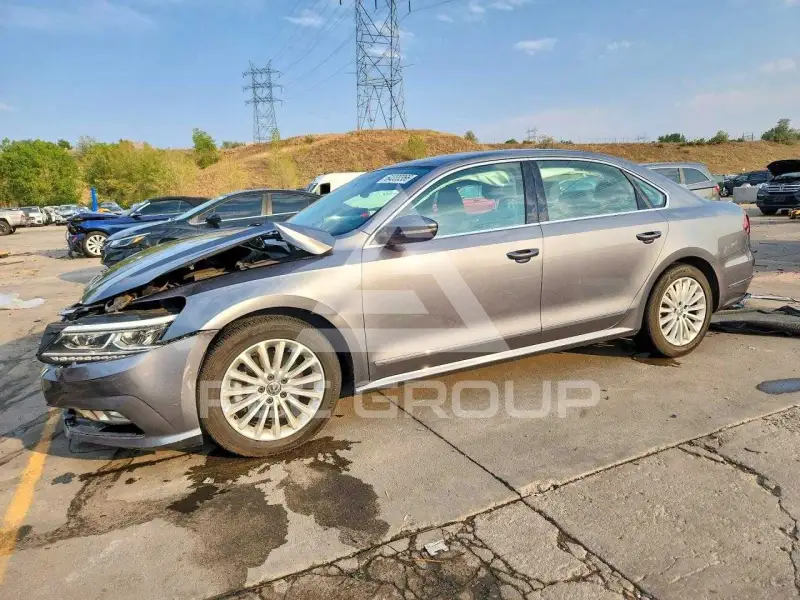 2017 Volkswagen Passat фото