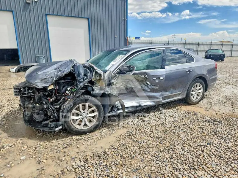 2017 Volkswagen Passat фото