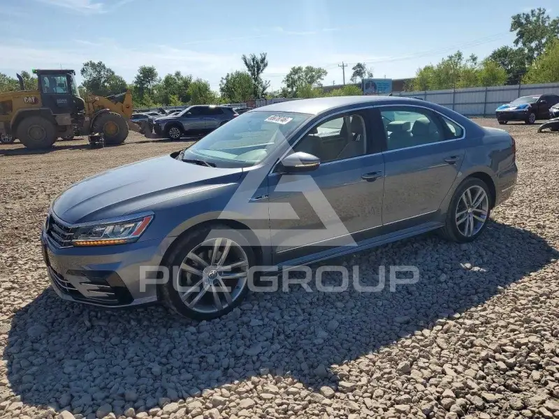 2017 Volkswagen Passat photo