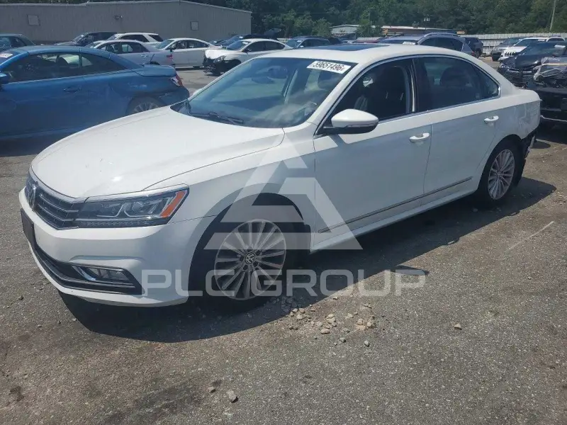 2017 Volkswagen Passat photo