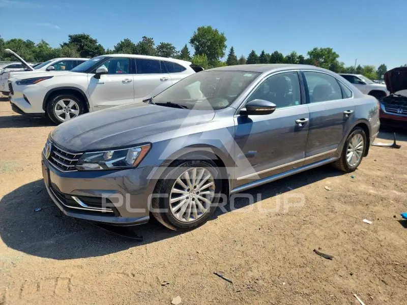 2017 Volkswagen Passat фото