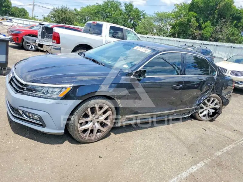 2017 Volkswagen Passat photo