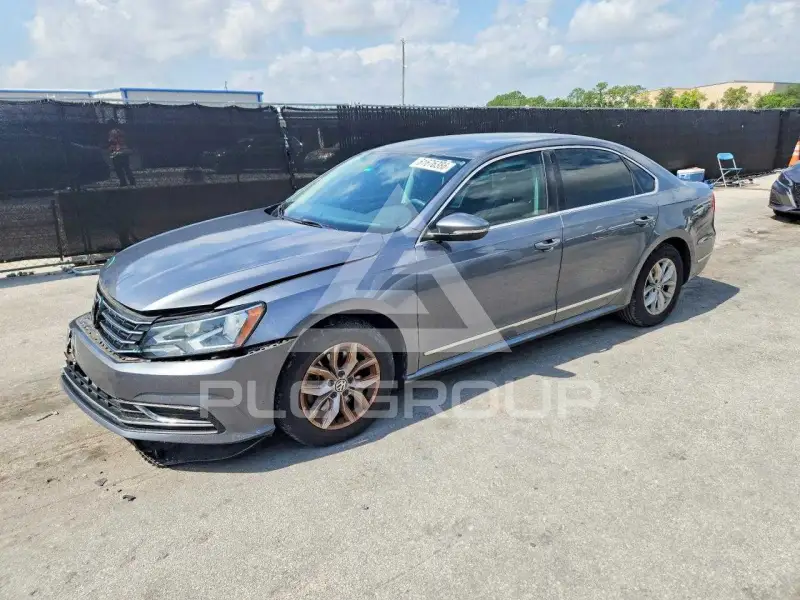 2017 Volkswagen Passat photo