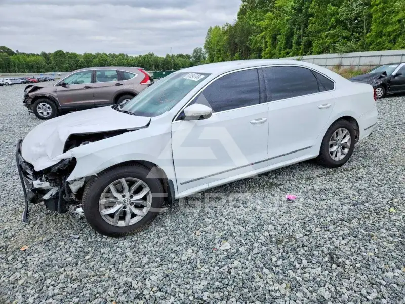 2017 Volkswagen Passat фото