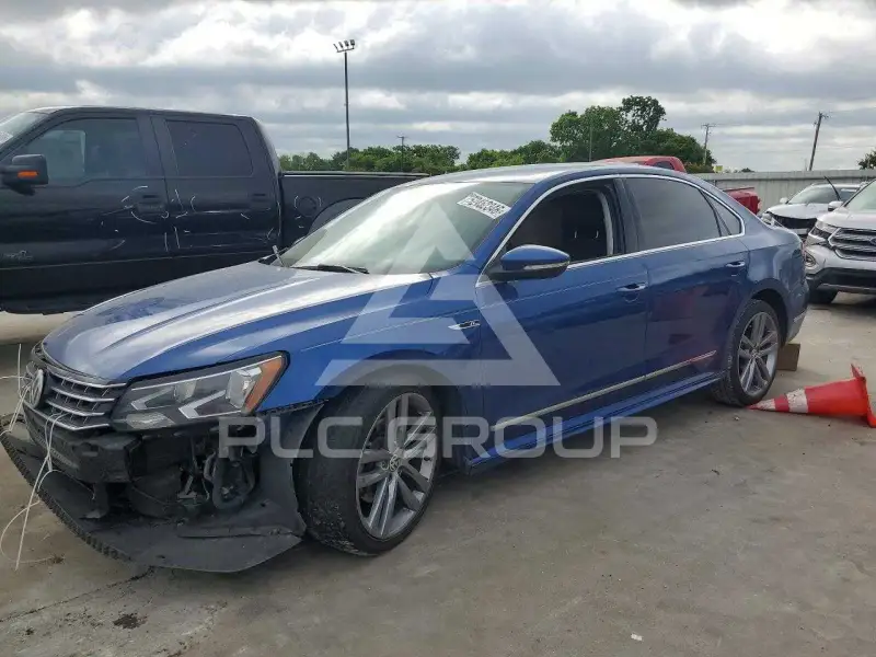 2017 Volkswagen Passat photo