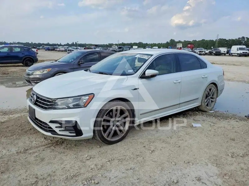 2017 Volkswagen Passat photo
