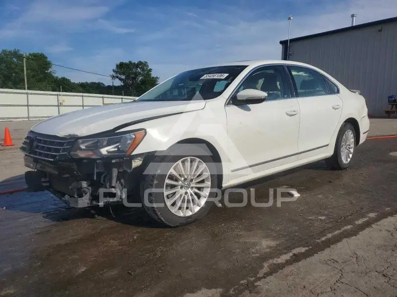 2017 Volkswagen Passat фото