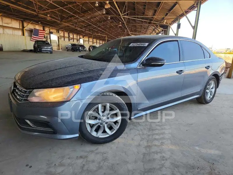 2017 Volkswagen Passat фото