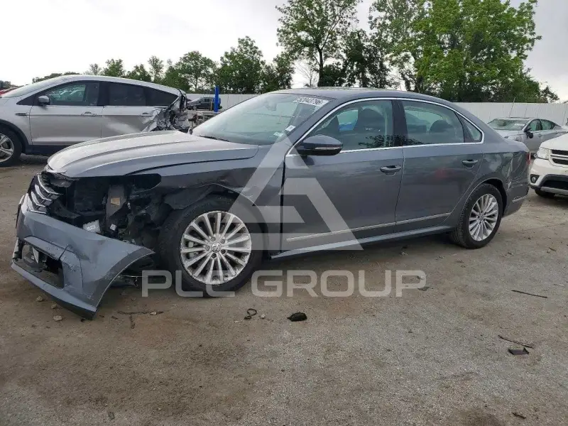 2017 Volkswagen Passat photo