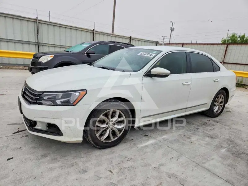 2017 Volkswagen Passat фото