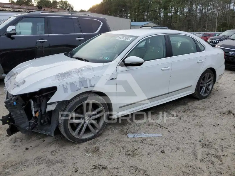 2017 Volkswagen Passat photo