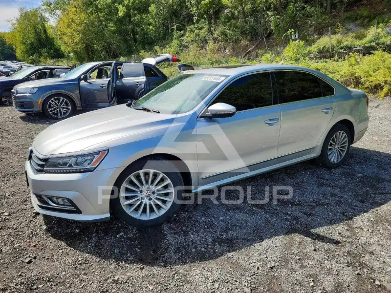 2017 Volkswagen Passat фото