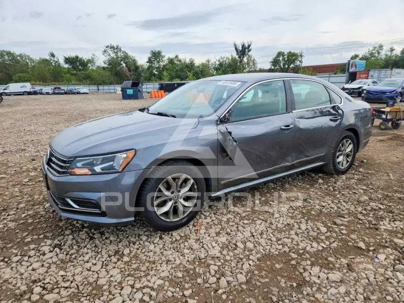 2017 Volkswagen Passat photo