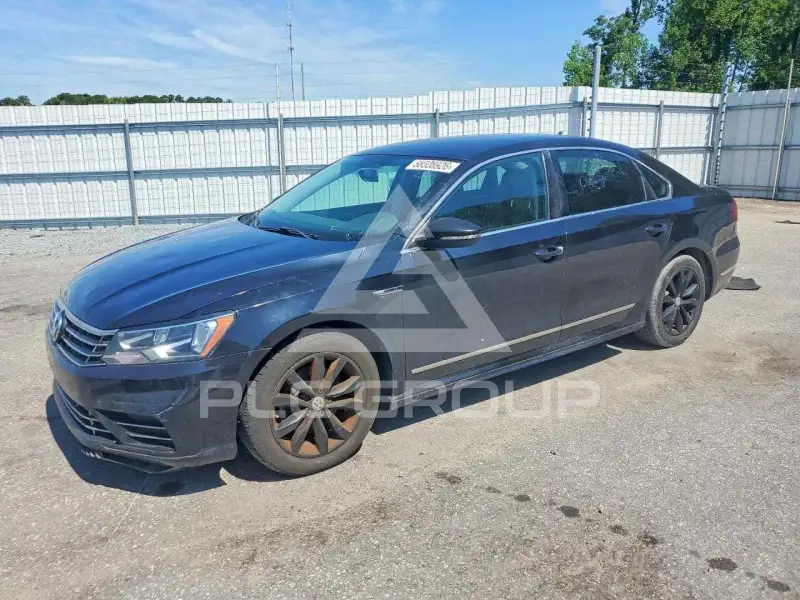 2017 Volkswagen Passat photo