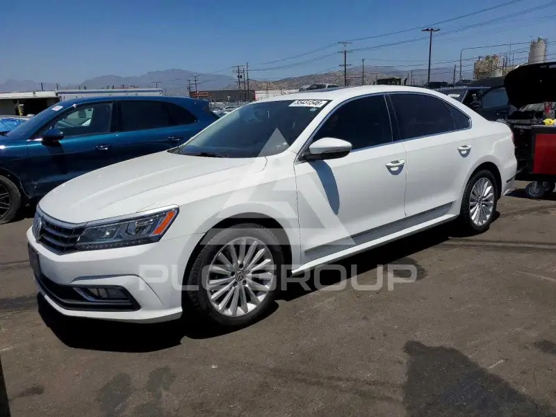 2017 Volkswagen Passat фото