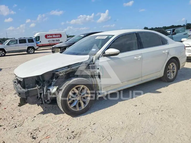 2017 Volkswagen Passat photo