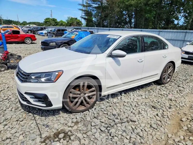 2017 Volkswagen Passat фото
