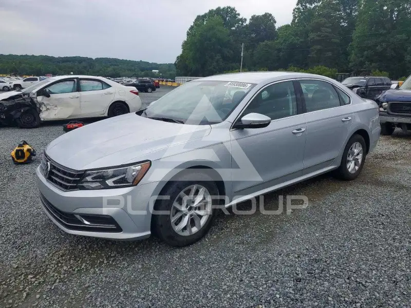2017 Volkswagen Passat фото