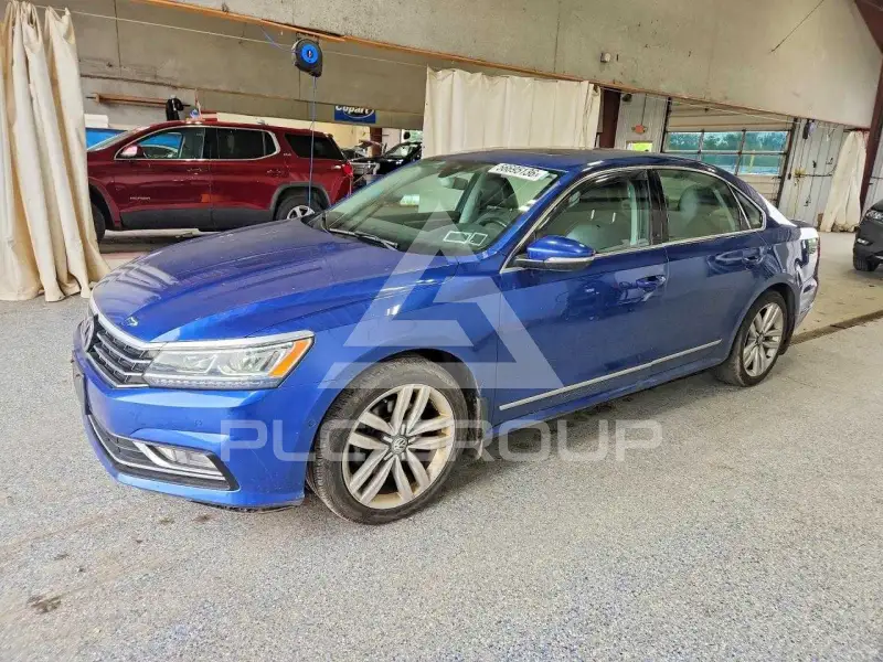 2017 Volkswagen Passat фото