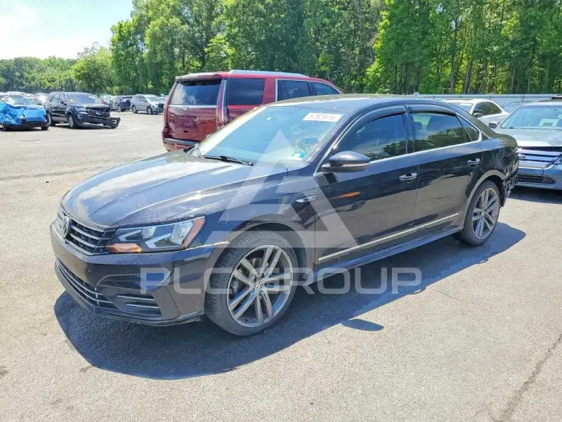 2017 Volkswagen Passat photo