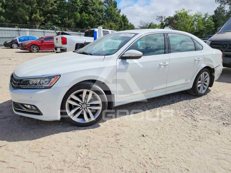2017 Volkswagen Passat фото