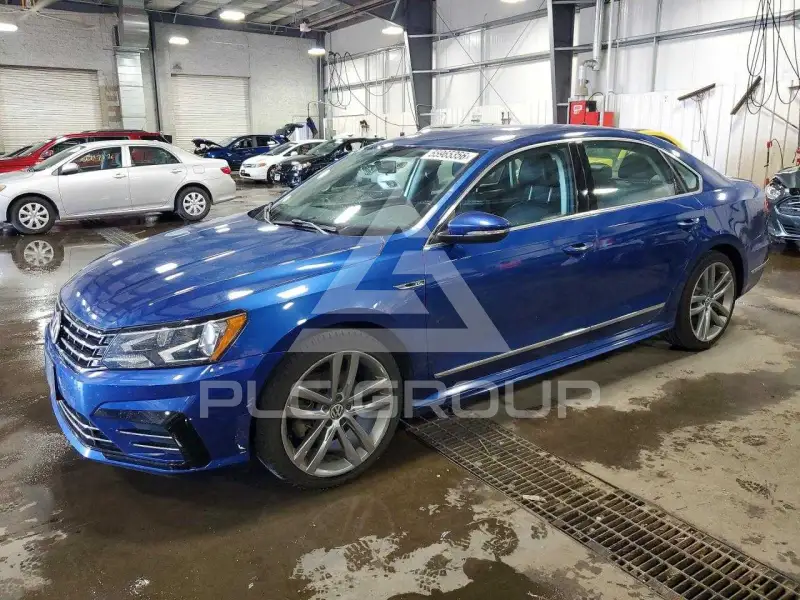2017 Volkswagen Passat photo