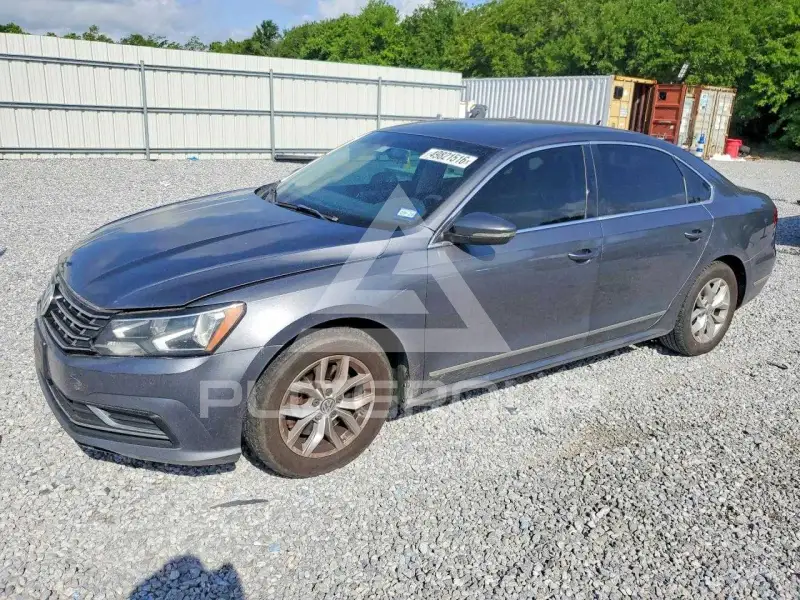 2017 Volkswagen Passat photo