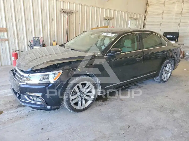 2017 Volkswagen Passat фото