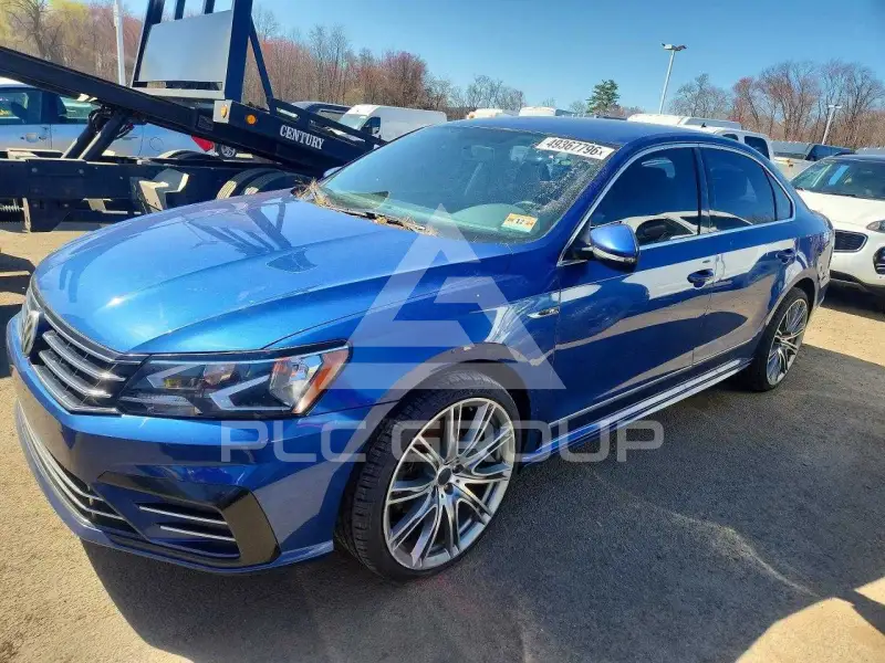 2017 Volkswagen Passat фото