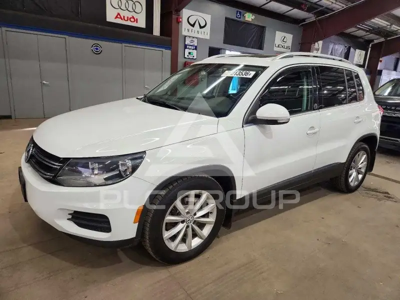 2017 Volkswagen Tiguan photo