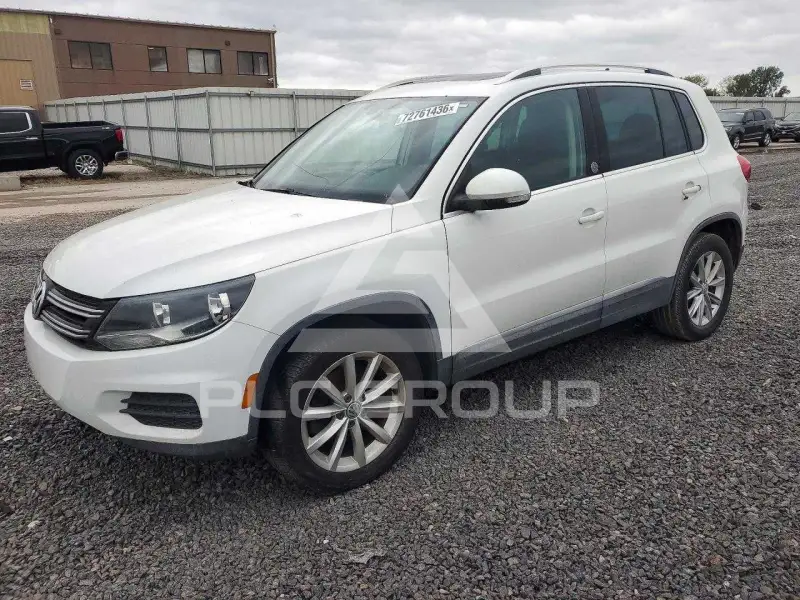 2017 Volkswagen Tiguan photo