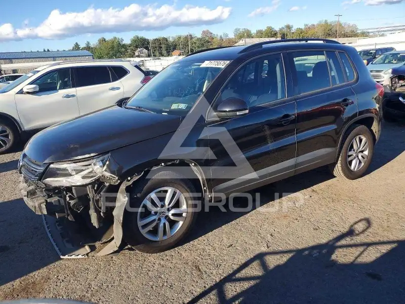 2017 Volkswagen Tiguan photo