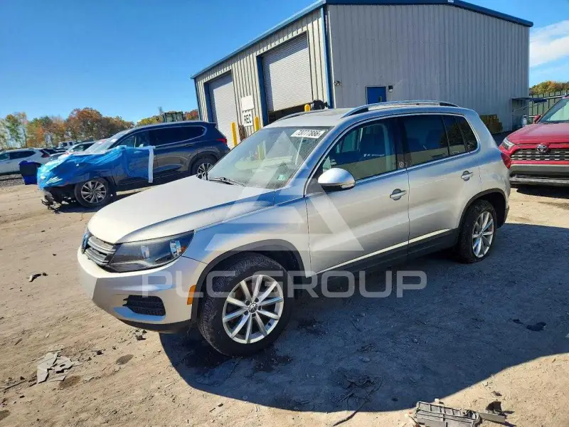 2017 Volkswagen Tiguan photo