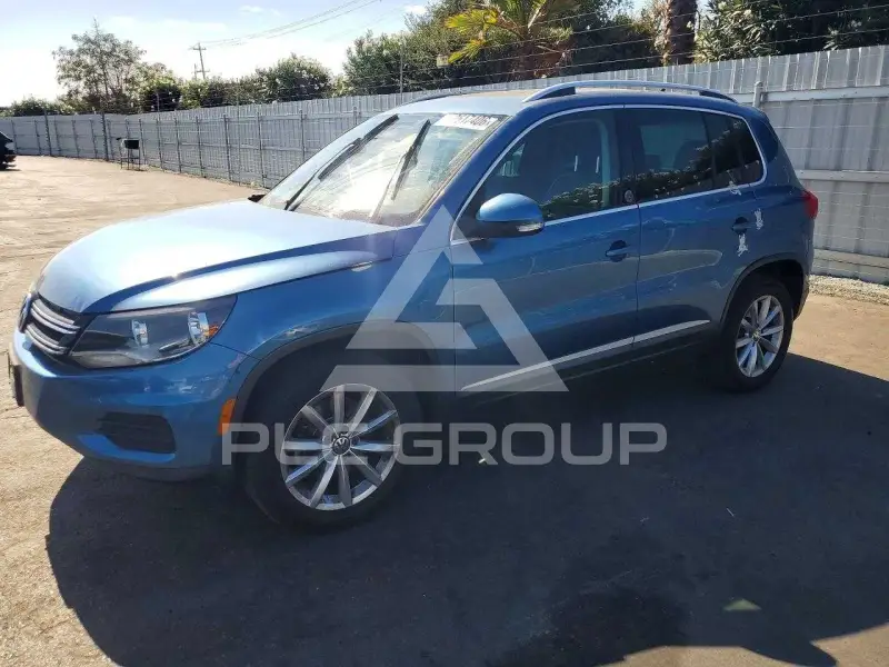2017 Volkswagen Tiguan photo