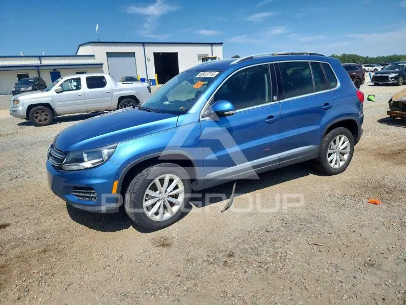 2017 Volkswagen Tiguan photo