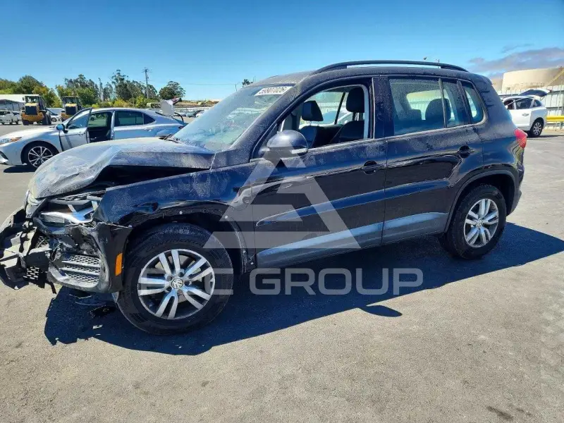 2017 Volkswagen Tiguan photo