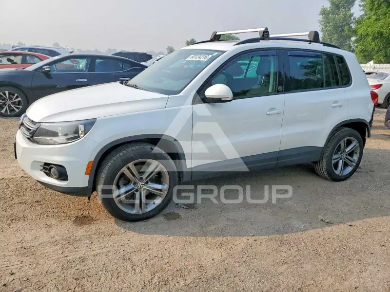 2017 Volkswagen Tiguan photo