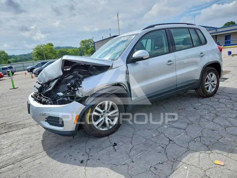 2017 Volkswagen Tiguan photo