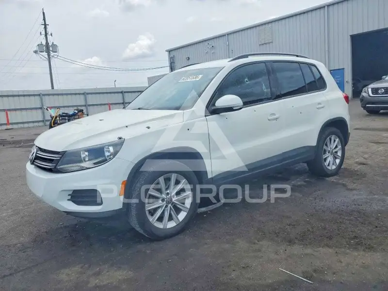 2017 Volkswagen Tiguan фото